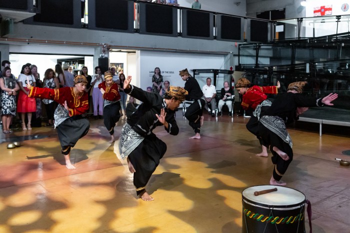 Suara Indonesia Dance, looking here looking north launch 2019. Image care of Casula Powerhouse Arts Centre. Photography by Chantel Bann